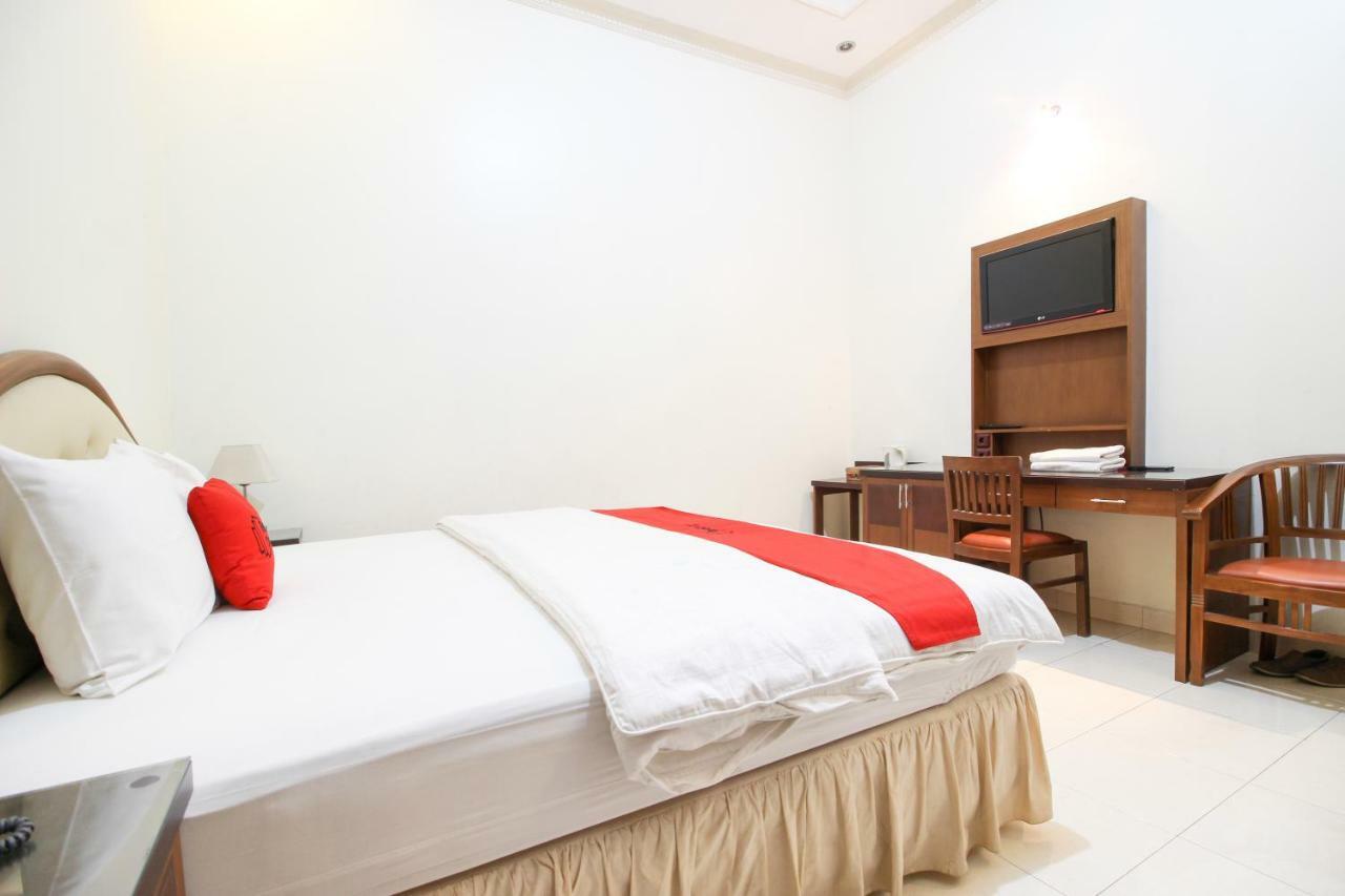 יוגיאקרטה Reddoorz Plus @ Tegal Panggung מראה חיצוני תמונה